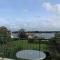 Appartement rénové avec terrasse à 200m des plages à Trégastel - FR-1-368-122