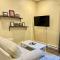 Large Townhouse, Lower Floor with AC, City Center