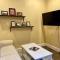 Large Townhouse, Lower Floor with AC, City Center