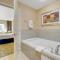 Luxury 1BD/1BTH Suite at Platinum Hotel *STRIP VIEW - لاس فيغاس