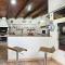 Beautiful Home In Altavilla Milicia With Kitchenette