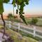 Amazing views! 6BR wine country & farm experience!
