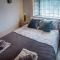 Apartment in stone Villa for two with a shared pool - Rovinjsko Selo