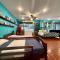 Ngermid Oasis Large Studio With Kitchen & Scenic Views - 科罗尔