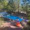 Twain Harte Lake, pool/hot tub, by skiing/Yosemite