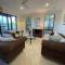Waterfront, Deep Water Pontoon, views to Straddie