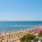 Comfy flat with balcony at 30metres from the beach - Lido