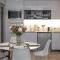 16 on Bree Unit 1713