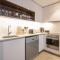 16 on Bree Unit 1713
