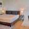 Moana Luxury Residence