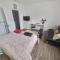 Cosy split-level 2 bed apartment - Leicester