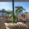 Beach, Ocean view & Bright House Ericeira - إيريسييرا