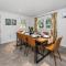 Smart Bungalow: 10-min to UF, Central Location