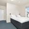 Central Guest House - Bedroom with en suite Bathroom Central Guest House - Bedroom with en suite Bathroom