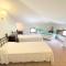 Adam House - Sleeps 7 -