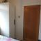 3 bed Hawthorn Berries House driveway & garden, M6 & M58