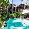 Hibiscus Resort And Spa