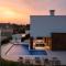Luxusvilla mit Privatpool, Jacuzzi, Sauna, Meerblick