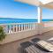 Blue Horizon Suite