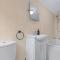 Amazing, Spacious 4BR Home: Weekly or Monthly Stays - 雷丁