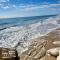 Sand & Sea: Beach Views For Miles!