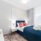 Apartament Błękitny z Basenem Letnim by HolidaySun