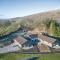 Suite 3 - Sleeping Giant Hotel - Pen Y Cae Inn