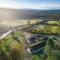Suite 3 - Sleeping Giant Hotel - Pen Y Cae Inn