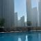 Luxury 2BR with Pool, Gym, Fast WIFI and Skyline - Dubaj
