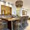 4BR Lakefront Villa with Private Pool by Solmar Rentals - 坎昆