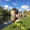 B&B Royal Swans - Adults-Only Boutique Stay in Bruges