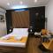 BlackWoody Contemporary Rooms - Napoli Centro Storico