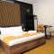 BlackWoody Contemporary Rooms - Napoli Centro Storico