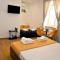 BlackWoody Contemporary Rooms - Napoli Centro Storico