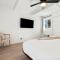 The Maya - Entire Hotel Buyout - Private Gym - Private Game Room - Private Living Area