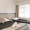 Starline Motor Inn