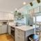 1154 Beach Walker