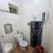 Ruhani Homestay 3 KB - 4 Bedroom Fully Airconditioned with WIFI & Netflix - Kota Bharu