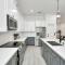 Luxe 3BR/2BA Near Downtown•Sleeps 9• Netflix•Wi-Fi