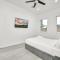 Luxe 3BR/2BA Near Downtown•Sleeps 9• Netflix•Wi-Fi