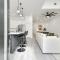 Luxe 3BR/2BA Near Downtown•Sleeps 9• Netflix•Wi-Fi