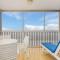 Beautiful Penthouse Condo - Corner Unit! condo