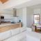 Modern, luxurious penthouse with incredible ocean views - Grande Gaube