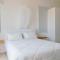 Modern, luxurious penthouse with incredible ocean views - Grande Gaube