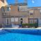 The Triana Townhouse