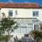 Bakers House - 4 Bedrooms - Parking for 3 cars - Dogs welcome