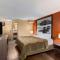 Super 8 by Wyndham Myrtle Beach/Market Common Area
