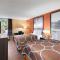 Super 8 by Wyndham Myrtle Beach/Market Common Area