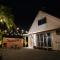 CINEMA RESORTS 4