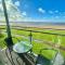 Beachfront Bliss with Spectacular Views - Llanelli